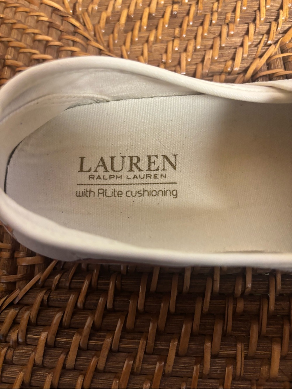 LAUREN Ralph Lauren Jiny White Slip-On Sneakers with Equine Chain Print, size 8 - Picture 6 of 8